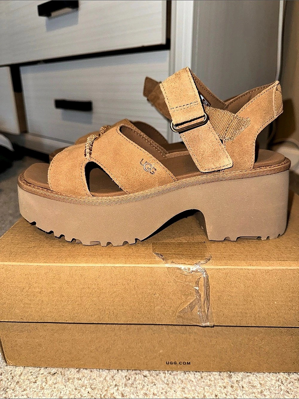 UGG New Heights Ankle Strap Wedge Sandals Brown US 8 - Picture 2 of 6